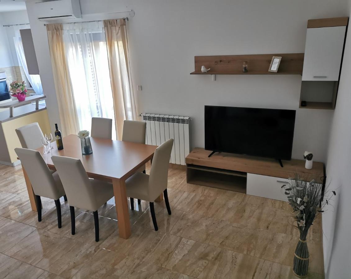 Apartman Martina Διαμέρισμα Kršan Εξωτερικό φωτογραφία